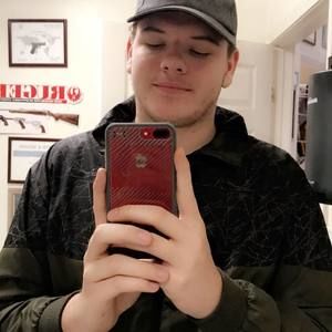 Meet your Posher, Derek